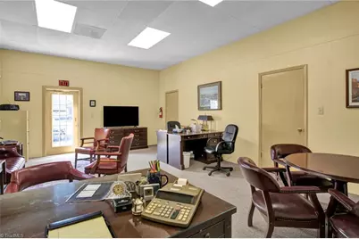 108 Franklin Street, Madison, NC 27025 - Photo 31