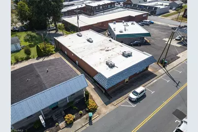 108 Franklin Street, Madison, NC 27025 - Photo 37