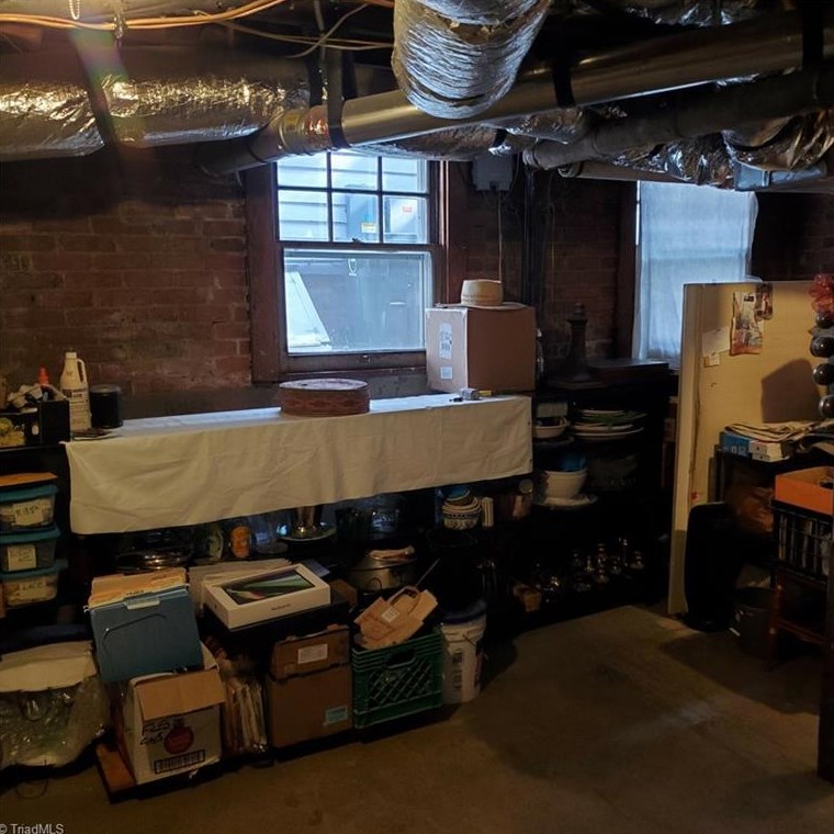 805 Magnolia St, Greensboro NC 27401-1529 exterior