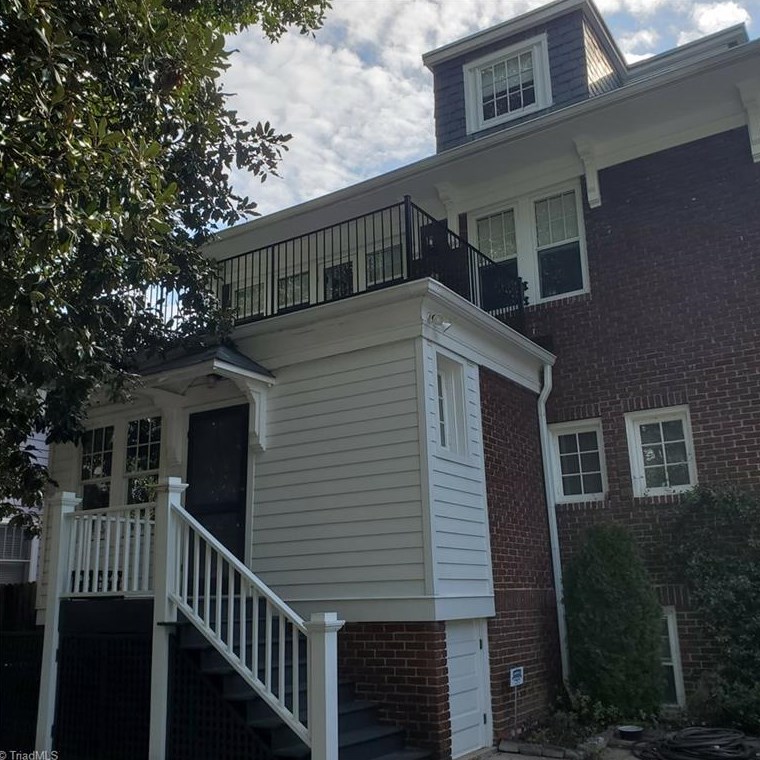 805 Magnolia St, Greensboro NC 27401-1529 exterior