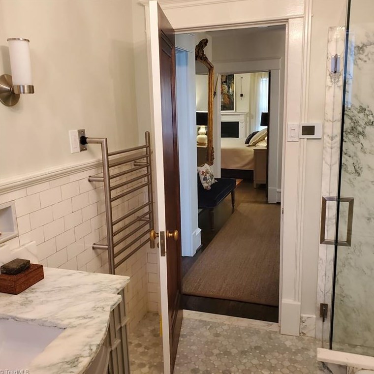 805 Magnolia St, Greensboro NC 27401-1529 exterior