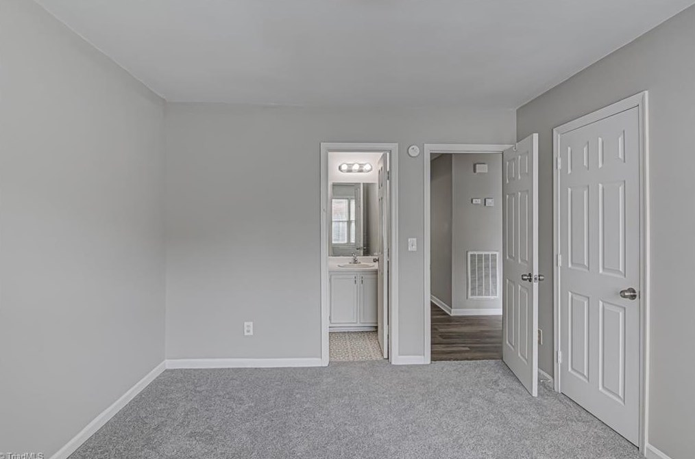 1445 Bailey Cir, High Point NC  27262-3563 exterior