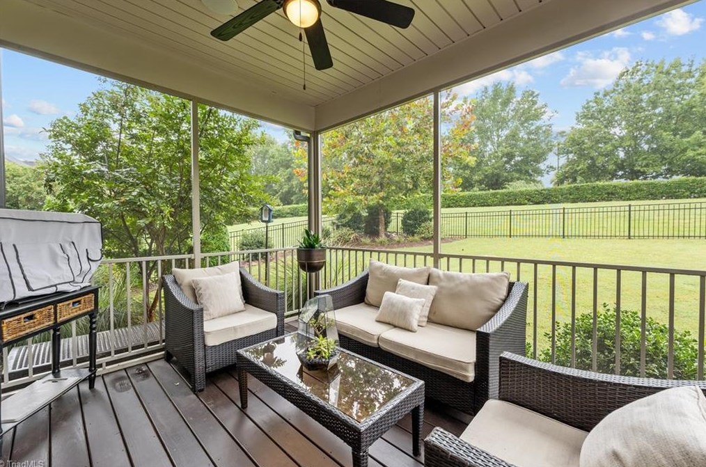 1064 Falkirk Dr, Burlington NC 27215 exterior