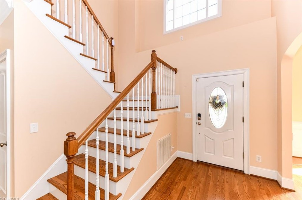 3301 Wynnfield Dr, High Point NC 27265-9587 exterior