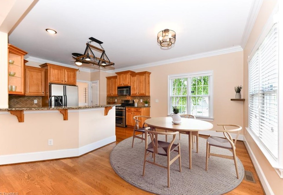 3301 Wynnfield Dr, High Point NC 27265-9587 exterior