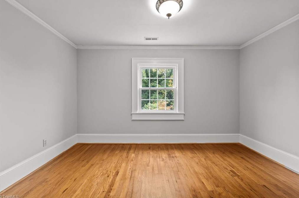 230 Rolling Rd, Burlington NC 27217-2504 exterior