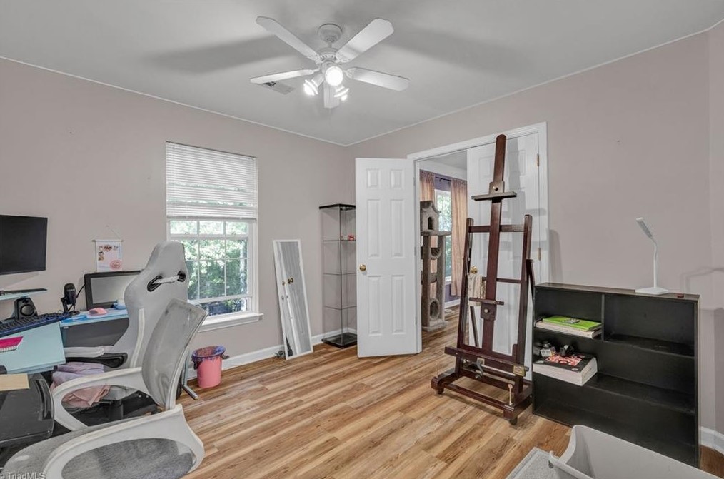 3837 Windstream Way, Jamestown NC 27282-7709 exterior