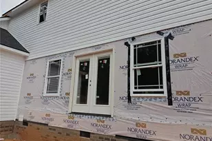 3514 Landis St, Winston-Salem, NC 27107 - Photo 9