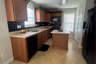 1590 Sunbridge Ct, Winston-Salem, NC 27103 - Photo 5