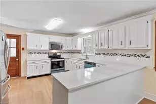 664 Spring St, Walnut Cove, NC 27052 - Photo 15