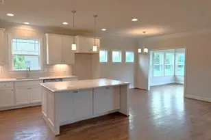 7607 Valhalla Wy, Greensboro, NC 27409 - Photo 9