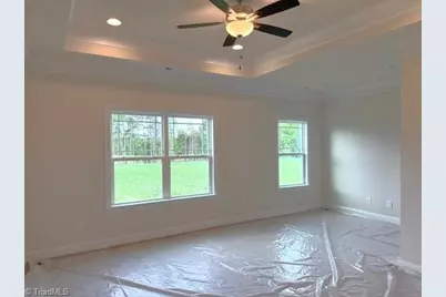 7607 Valhalla Way, Greensboro, NC 27409 - Photo 7