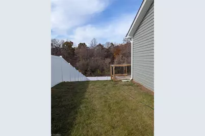 148 Kyndall Run Drive #39, Lexington, NC 27295 - Photo 5