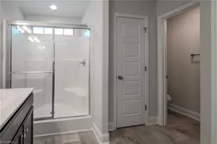 2951 Flat Rock Dr, Winston-Salem, NC 27127 - Photo 25