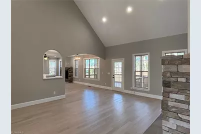 5483 Meadowlark Court, Winston-Salem, NC 27106 - Photo 15