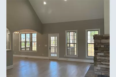 5483 Meadowlark Court, Winston-Salem, NC 27106 - Photo 9