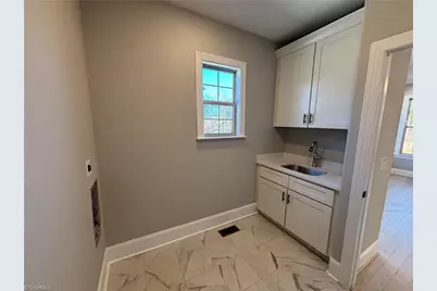 5483 Meadowlark Court, Winston-Salem, NC 27106 - Photo 19