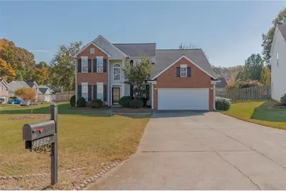 3856 Turnberry Park Drive, Pfafftown, NC 27040 - Photo 1