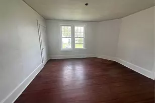 180 Hooper Ave, Yanceyville, NC 27379 - Photo 9