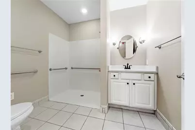 605 W Market Street #210, Greensboro, NC 27401 - Photo 11