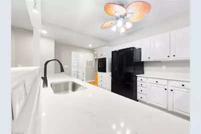 605 W Market Street #210, Greensboro, NC 27401 - Photo 33