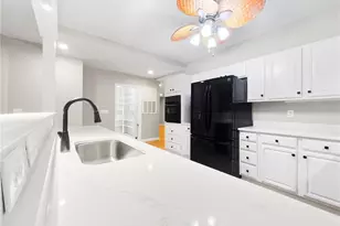 605 W Market St, Greensboro, NC 27401 - Photo 33