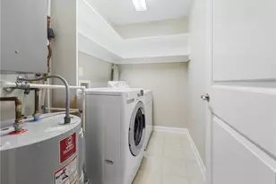 605 W Market St, Greensboro, NC 27401 - Photo 9