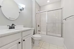 605 W Market St, Greensboro, NC 27401 - Photo 35