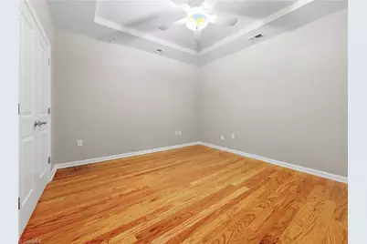 605 W Market Street #210, Greensboro, NC 27401 - Photo 17