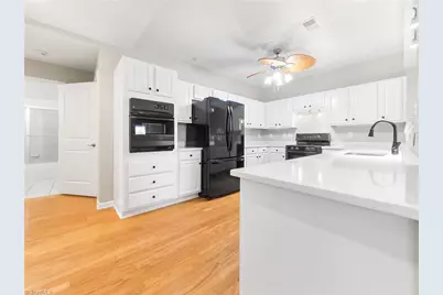 605 W Market Street #210, Greensboro, NC 27401 - Photo 23