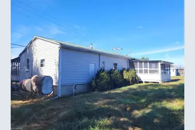 3325 Sylvatus Highway, Hillsville, VA 24343 - Photo 3