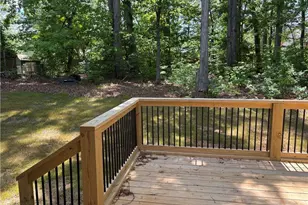 1000 Kelwyn Ln, Lewisville, NC 27023 - Photo 21