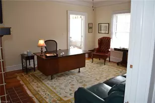 121 W Center St, Lexington, NC 27292 - Photo 7