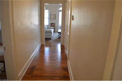 121 W Center Street, Lexington, NC 27292 - Photo 17