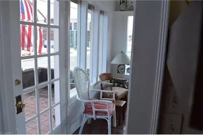 121 W Center Street, Lexington, NC 27292 - Photo 19