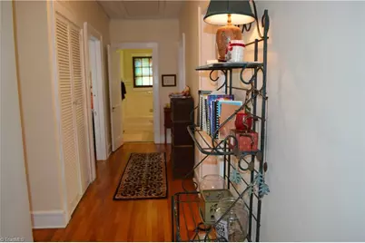 121 W Center Street, Lexington, NC 27292 - Photo 21