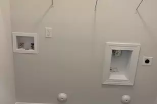 1556 Oakbluffs Dr, Colfax, NC 27235 - Photo 5