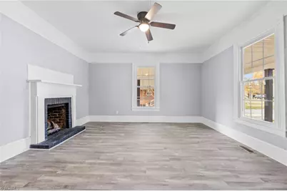 328 E Raleigh Avenue, Liberty, NC 27298 - Photo 9