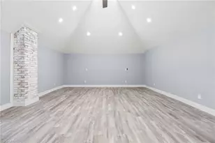 328 E Raleigh Ave, Liberty, NC 27298 - Photo 23