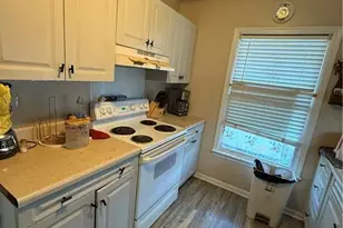 7 Fieldale Ct, Greensboro, NC 27406 - Photo 13