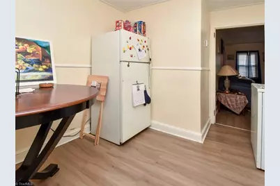 521 E 25th Street, Winston-Salem, NC 27101 - Photo 7
