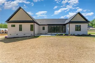 8800 Knl Crk Ct, Oak Ridge, NC 27310 - Photo 41