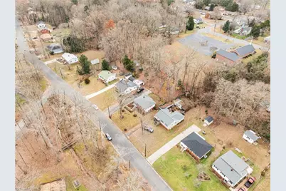 822 Glenwood Road, Asheboro, NC 27203 - Photo 25