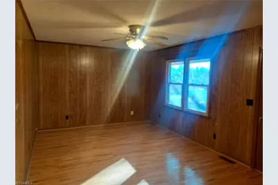 944 Doe Run Road, Ararat, VA 24053 - Photo 9