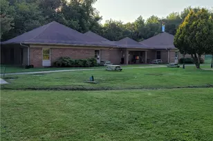 130 Williamson Ave, Mount Airy, NC 27030 - Photo 5