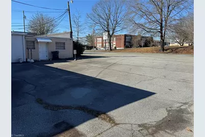 316 E Center Street, Lexington, NC 27292 - Photo 3