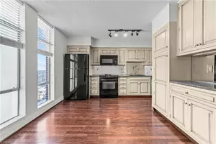 1101 N Elm St, Greensboro, NC 27401 - Photo 15