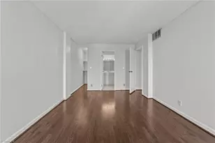 1101 N Elm St, Greensboro, NC 27401 - Photo 29