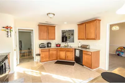 512 Walnut Crossing Drive, Whitsett, NC 27377 - Photo 25