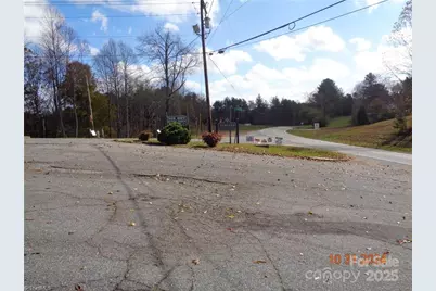 8172 Boone Trail, Purlear, NC 28665 - Photo 7